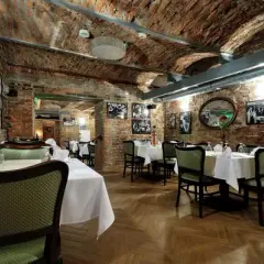 Gdzie zjeść w Sosnowcu? Odkryj najlepsze restauracje i opinie