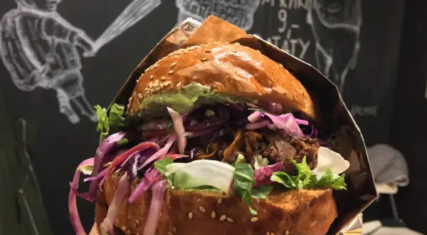 Gdzie zjeść w Piłie? Odkryj najlepsze restauracje i smaki