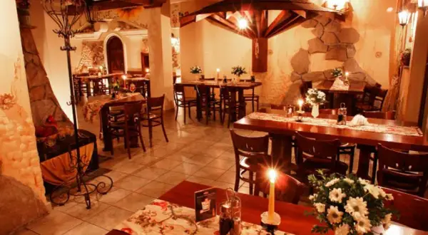 Wisła: Gdzie zjeść? Najlepsze restauracje i karczmy (Przewodnik)